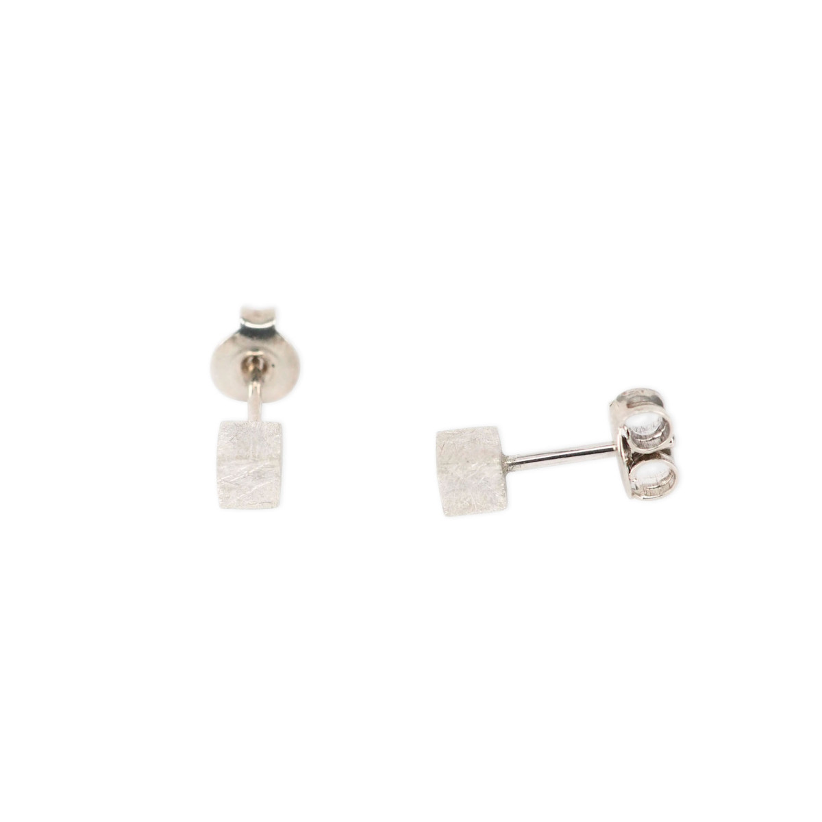 Pendientes Basic Plata cubo 4mm